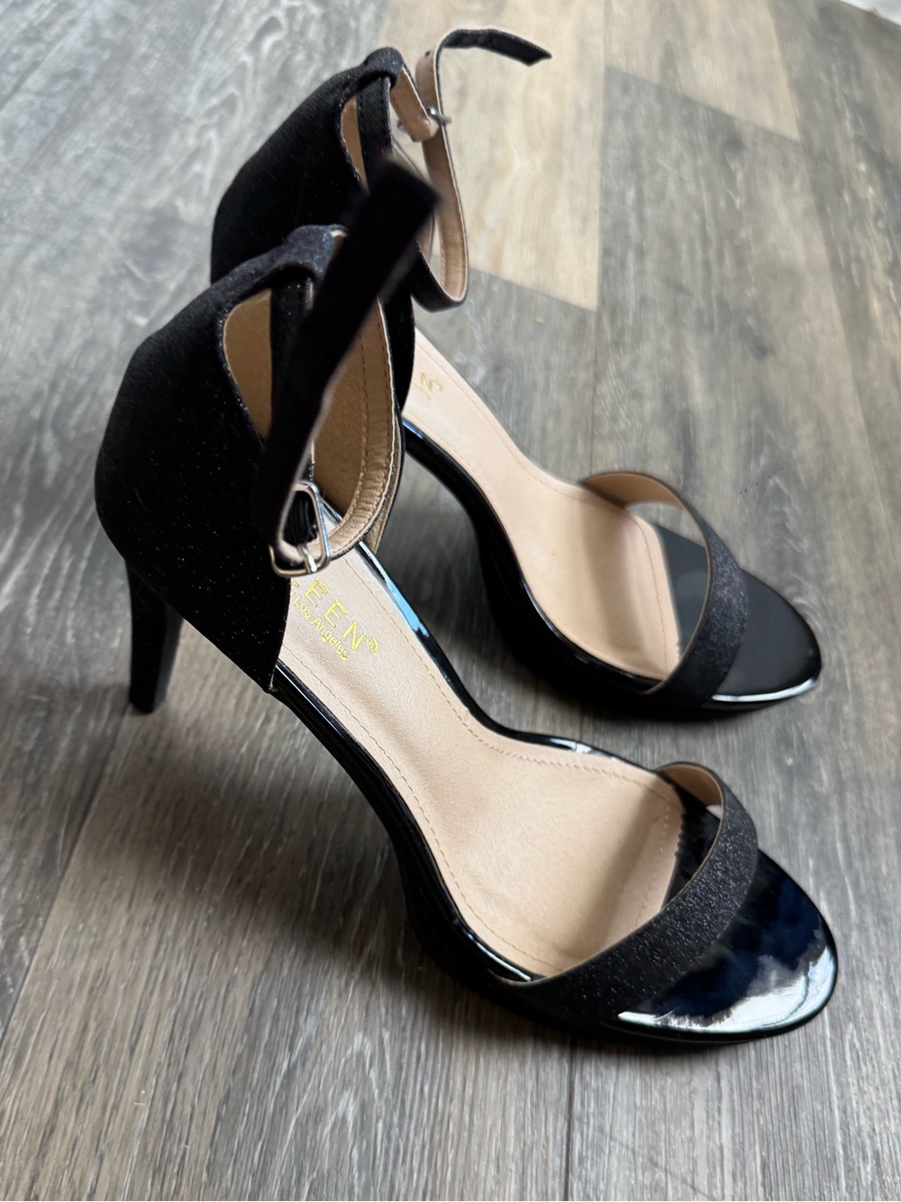 Kayleen Black High Heel Ankle Strap Sandals sz 9